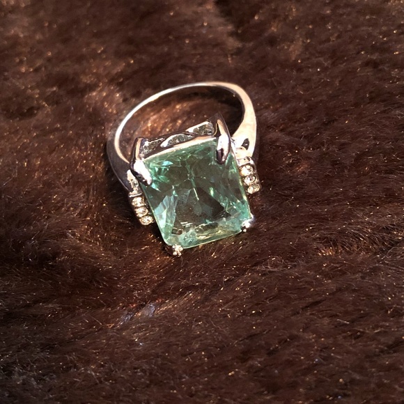 COPY - Aquamarine sterling silver ring - Size 8 - Picture 3 of 8